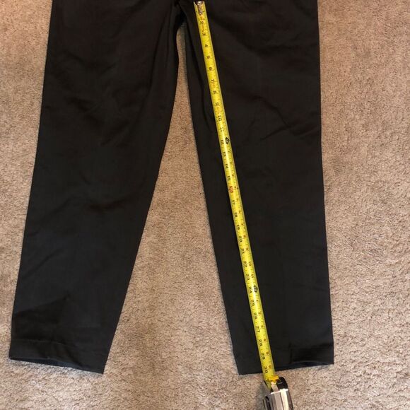 Banana Republic Mason Athletic Tapered Fit in Charcoal Chino Pants, Size 38 x 32 - Picture 13 of 13